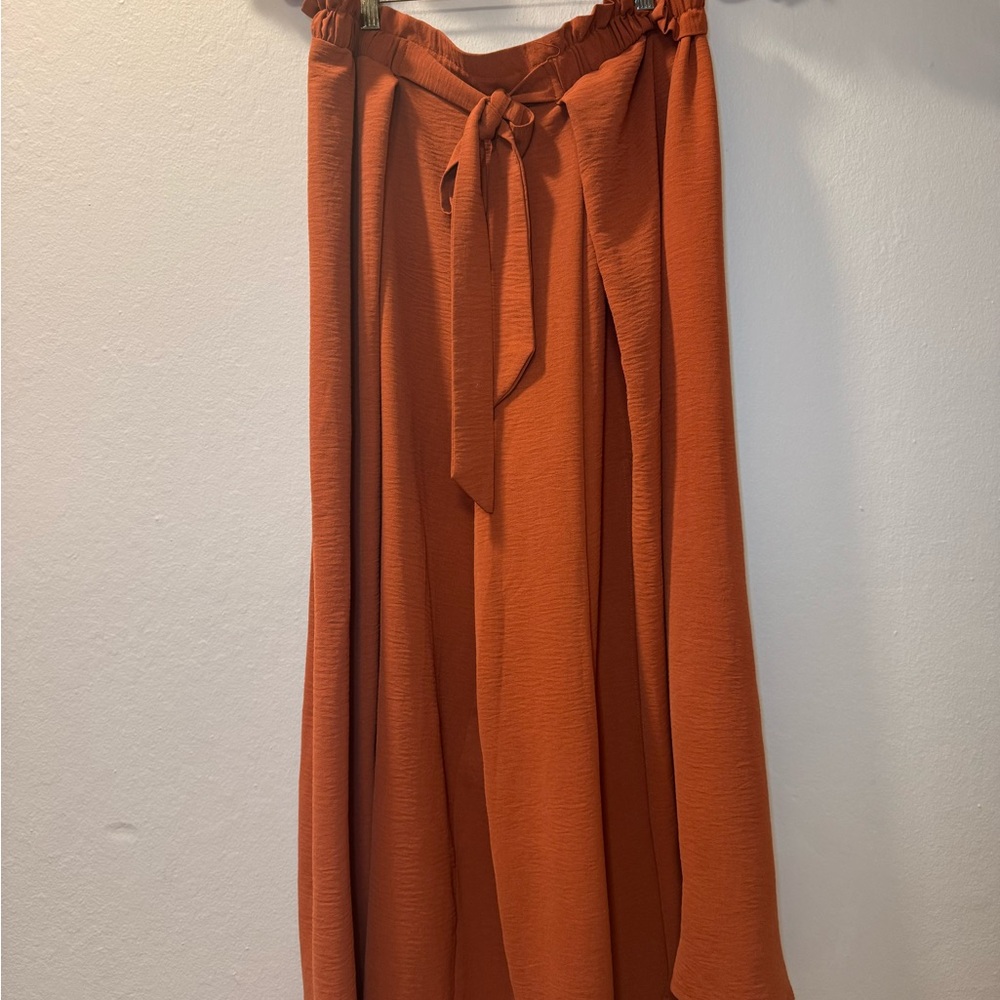 Rust Tie-Waist Wide Leg Pants - Women - Picture 12 of 12